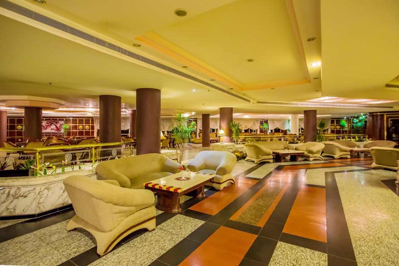 Emerald Aqua Park City Hotel Хургада Екстериор снимка