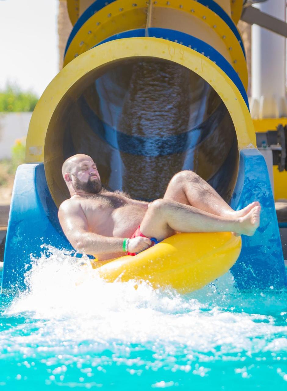 Emerald Aqua Park City Hotel Хургада Екстериор снимка